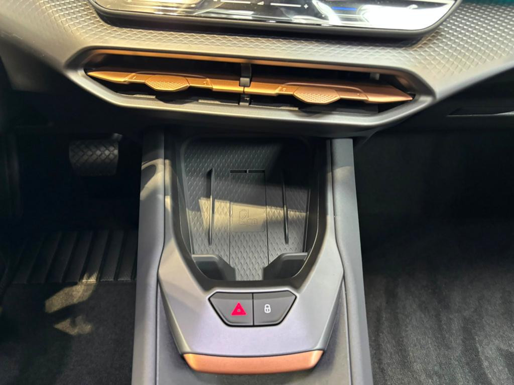 Cupra Raval
