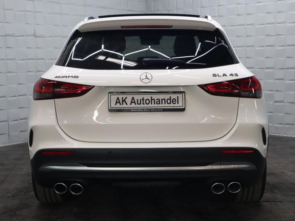 Mercedes-Benz A-Klasse AMG GLA 4MATIC GLA 45 AMG