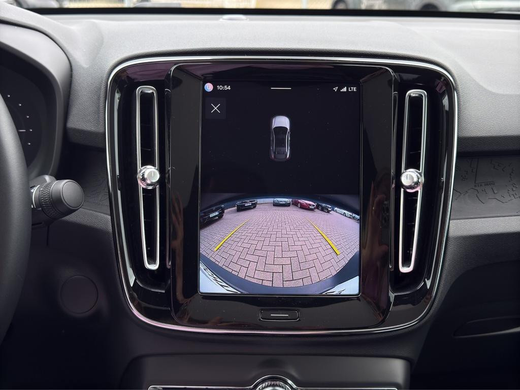 Volvo C40