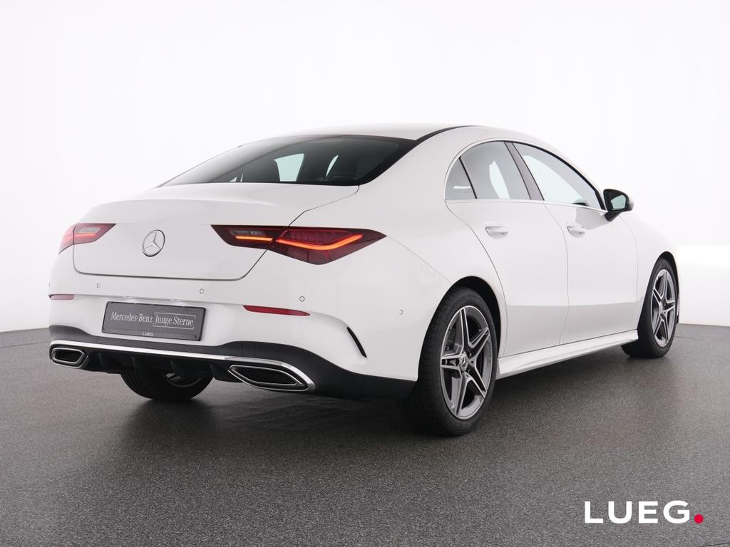 Mercedes-Benz CLA-Klasse CLA 200 AMG Line Coupé