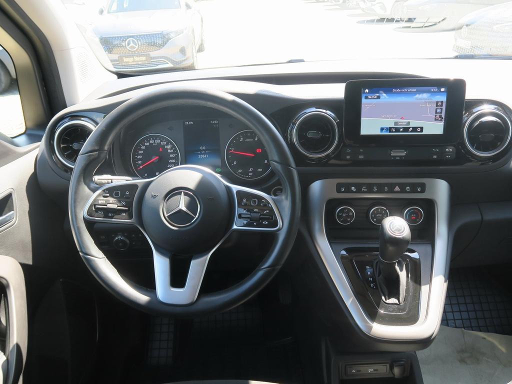 Mercedes-Benz T 180