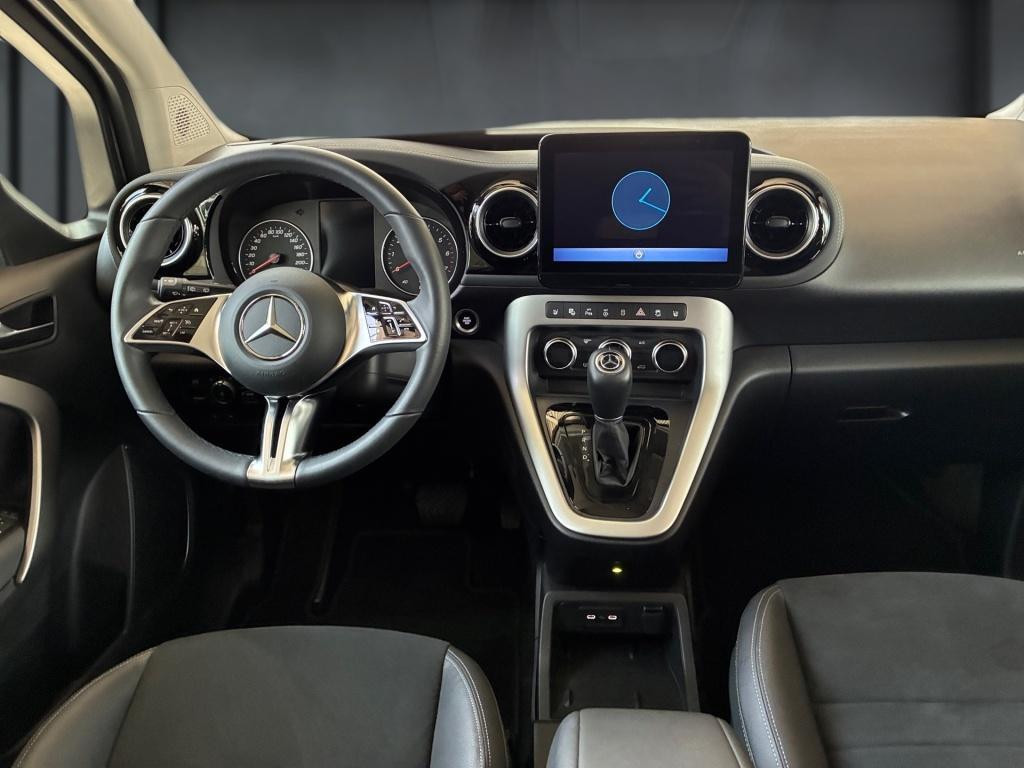 Mercedes-Benz T 180