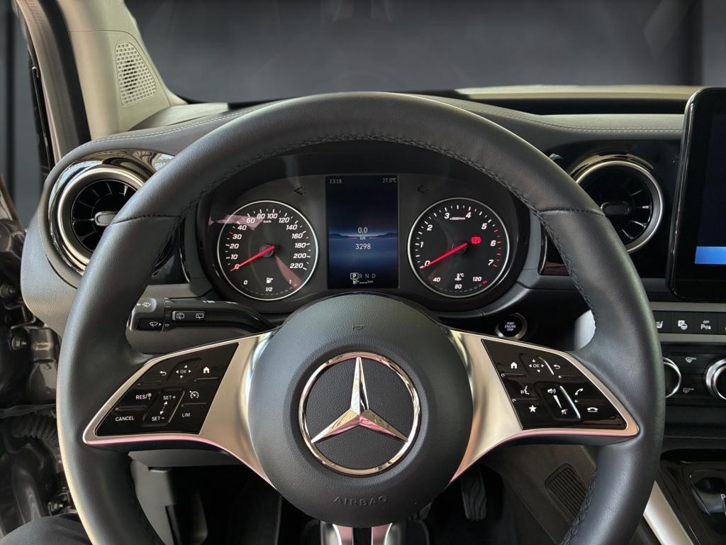 Mercedes-Benz T 180
