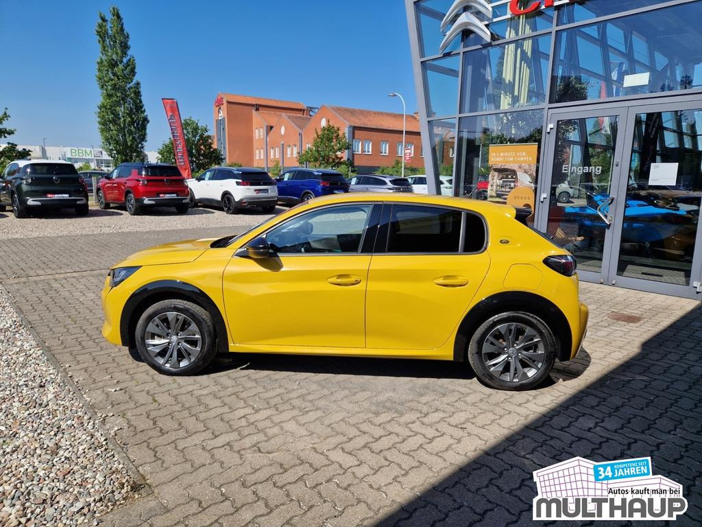 Peugeot e-208