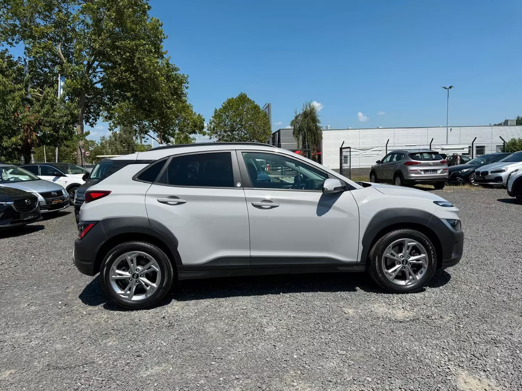 Hyundai Kona 2WD