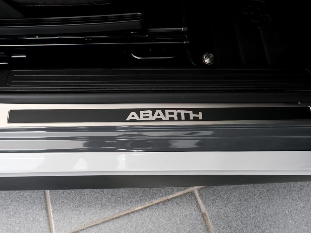 Abarth 695