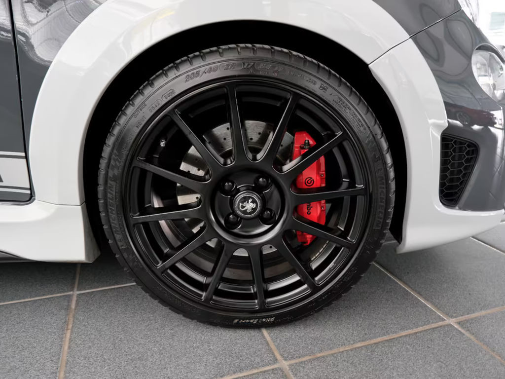 Abarth 695