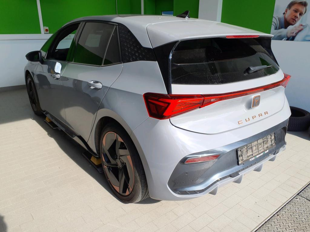 Cupra Born