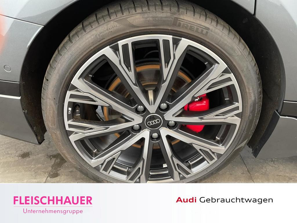 Audi S6 e-tron