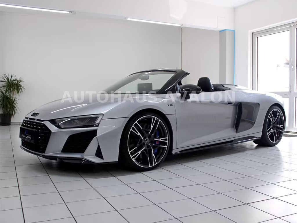 Audi R8