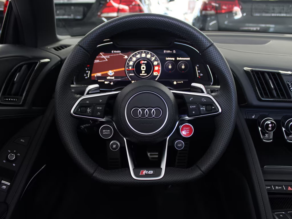 Audi R8