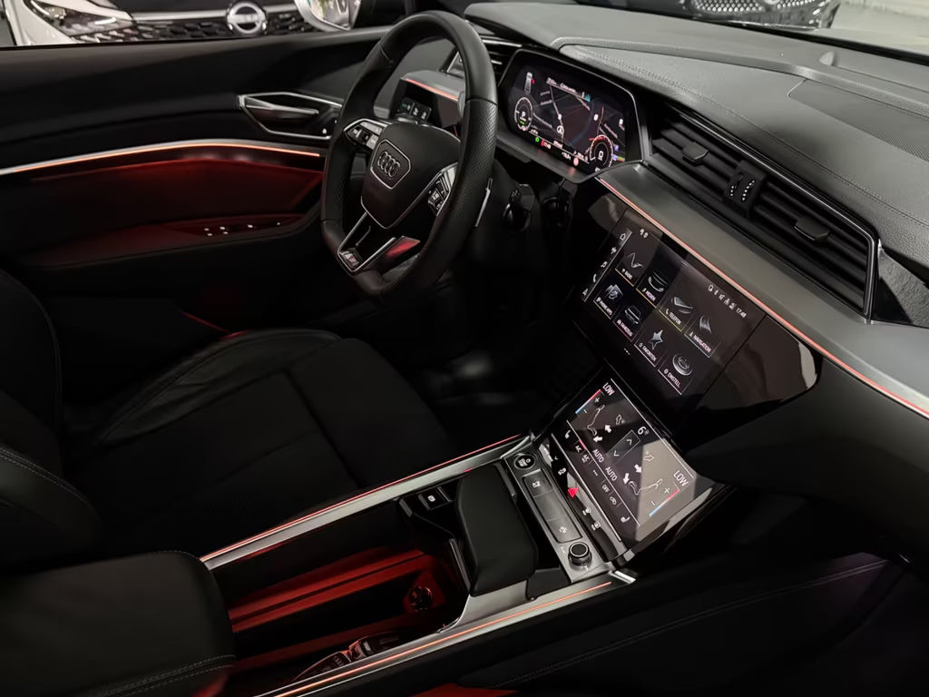 Audi Q8 e-tron