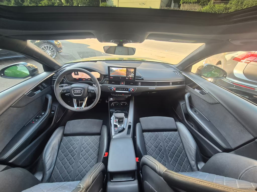 Audi RS4