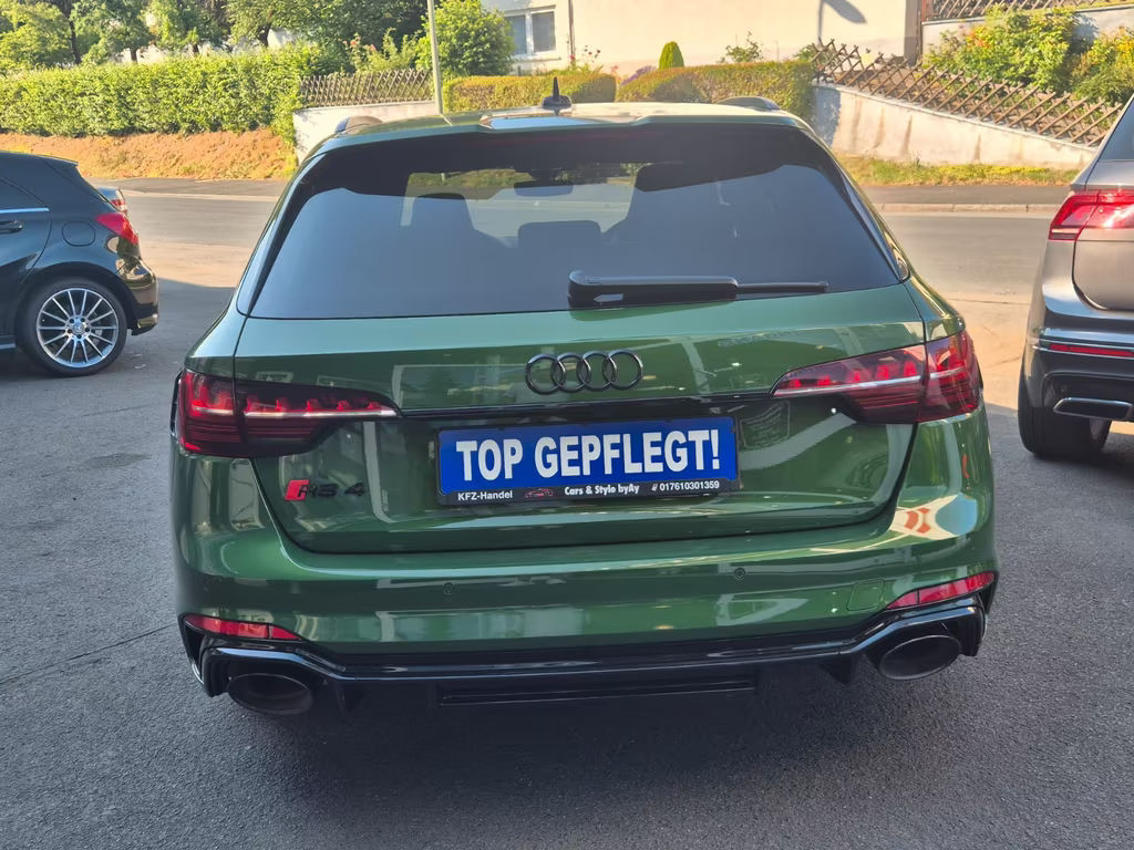 Audi RS4