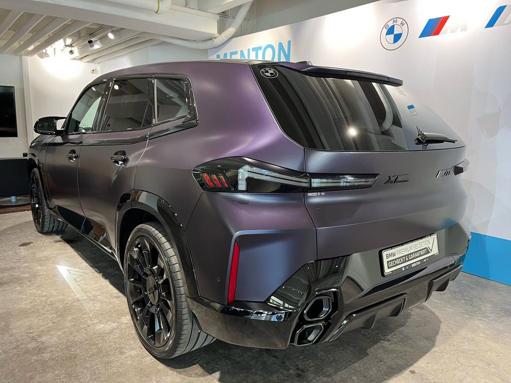 BMW XM