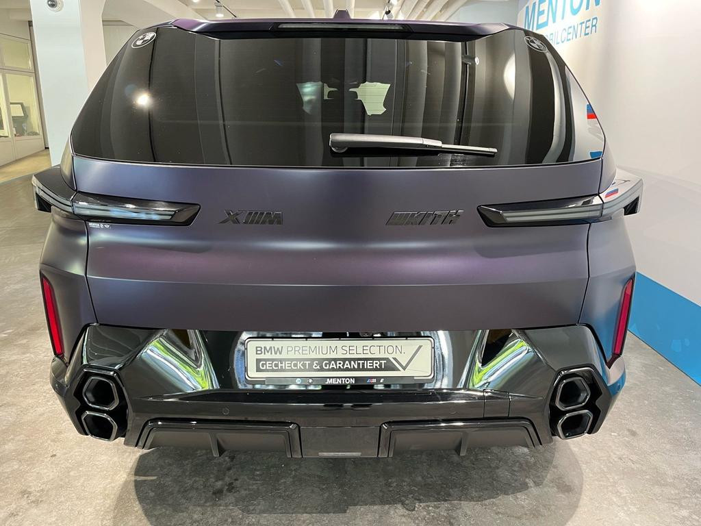 BMW XM