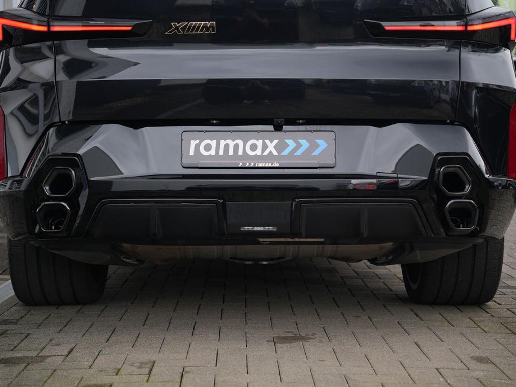 BMW XM