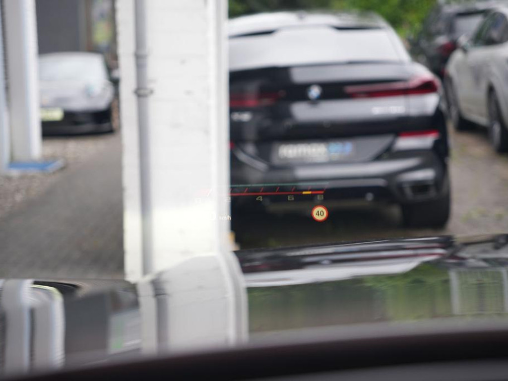 BMW XM