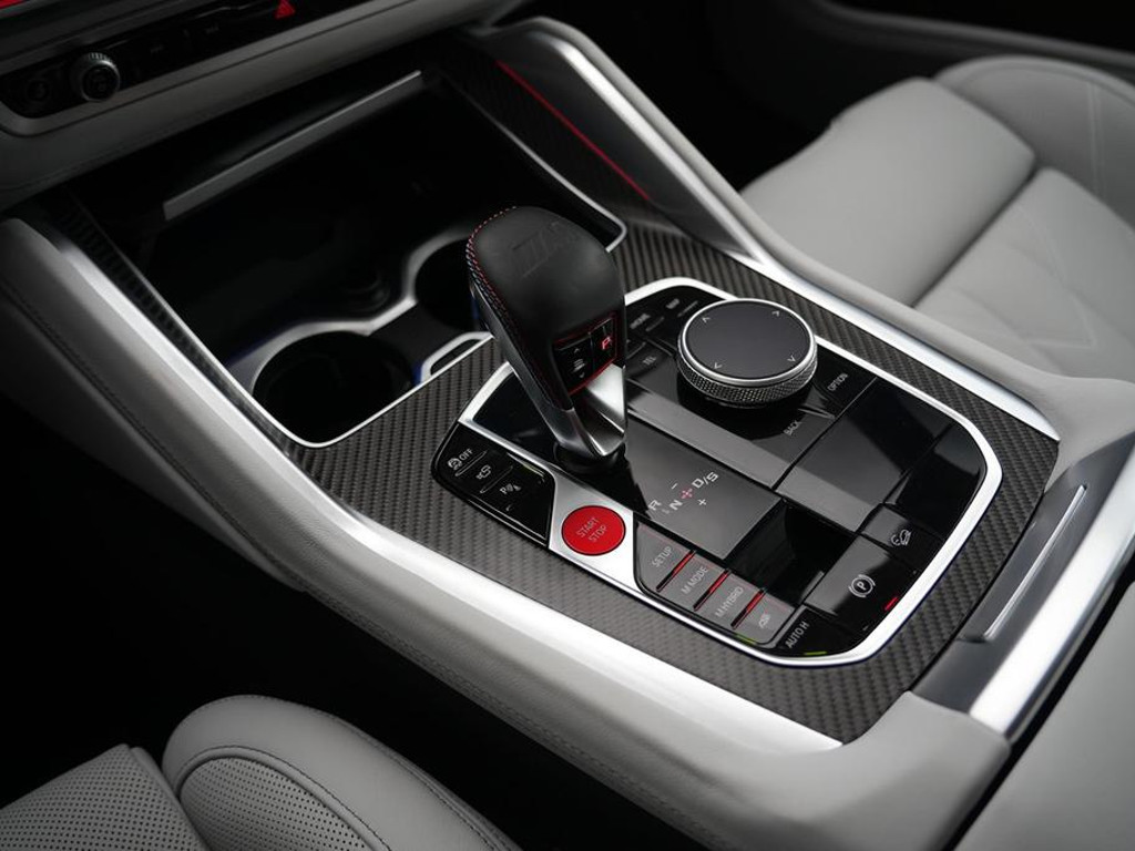 BMW XM