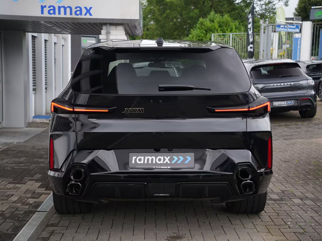 BMW XM