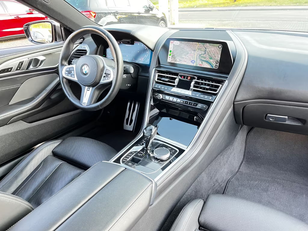 BMW M850
