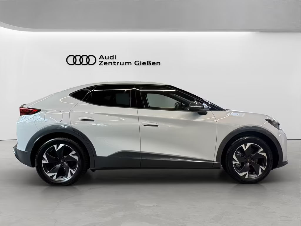 Cupra Tavascan
