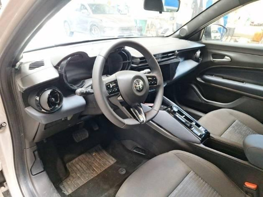 Alfa Romeo Junior