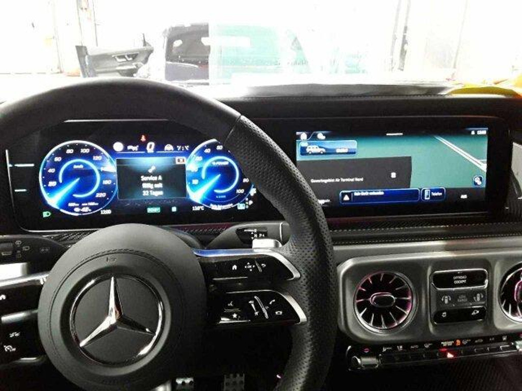 Mercedes-Benz G-Klasse
