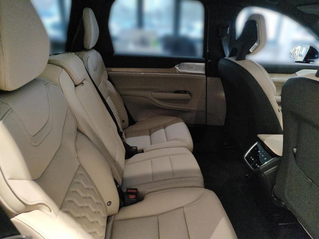 Volvo EX90