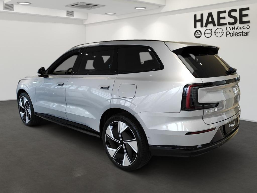 Volvo EX90