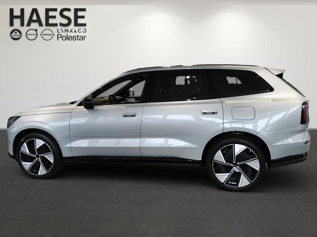 Volvo EX90