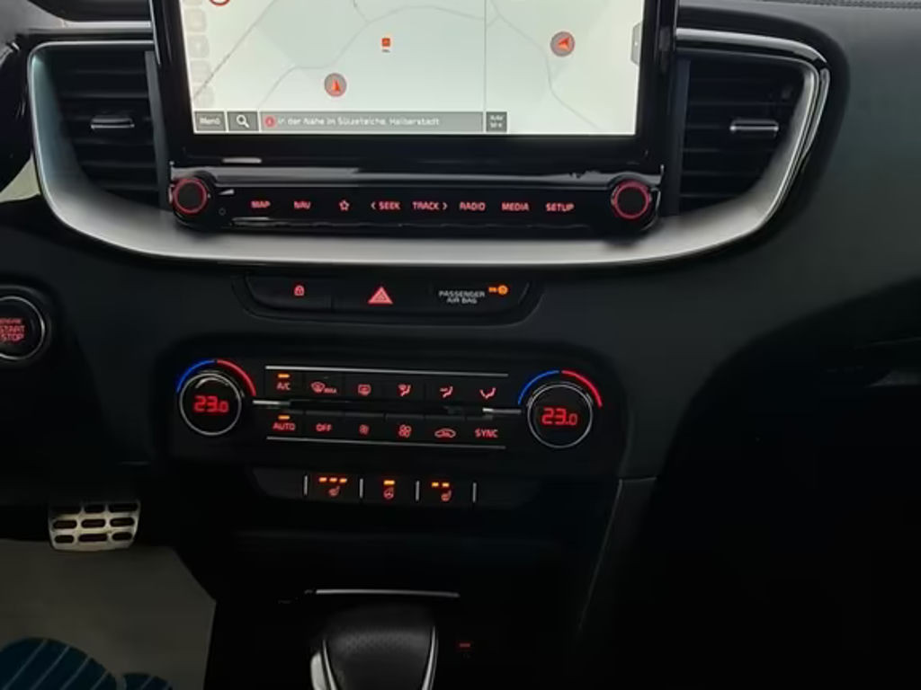 Kia ProCeed