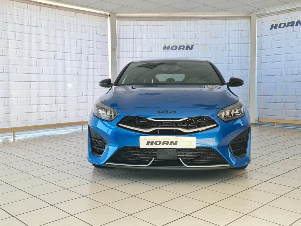 Kia ProCeed