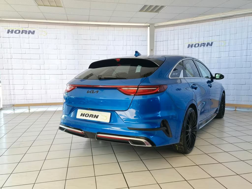 Kia ProCeed