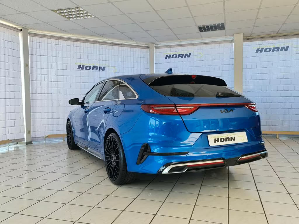 Kia ProCeed