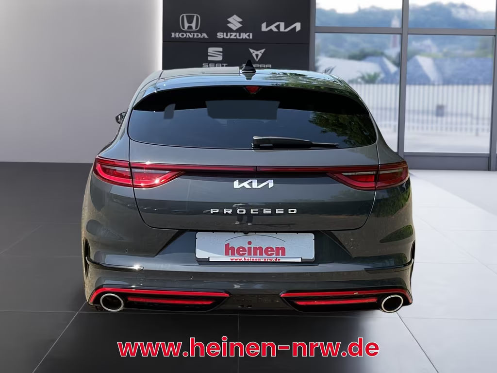 Kia ProCeed