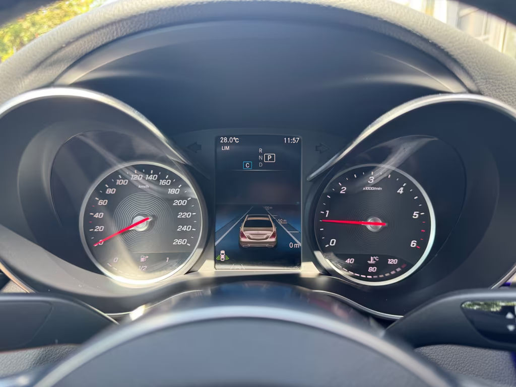 Mercedes-Benz C-Klasse