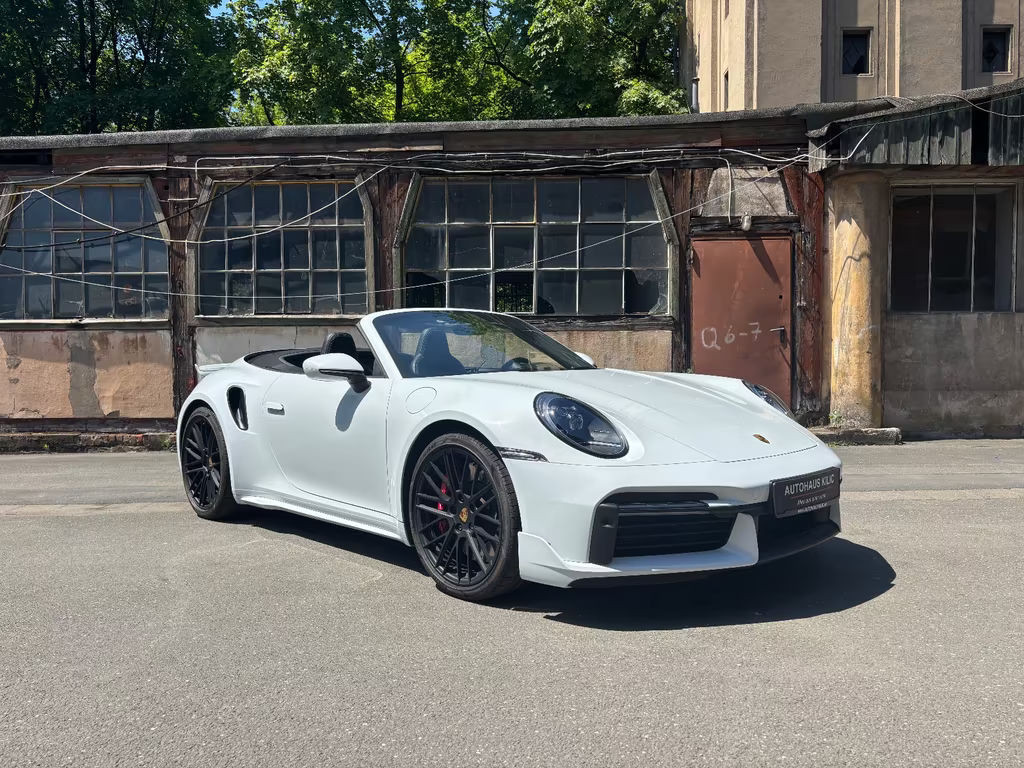 Porsche 911 Turbo 992 Cabriolet