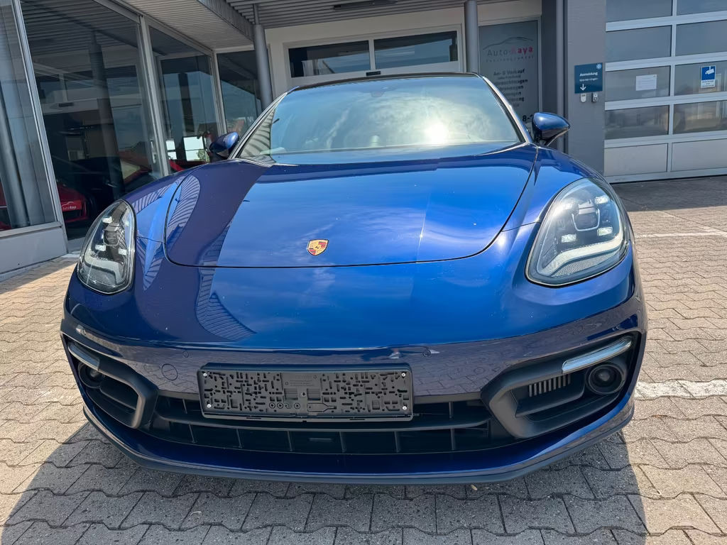Porsche Panamera Platinum Edition 4