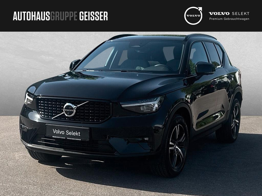 Volvo XC40 Plus Dark