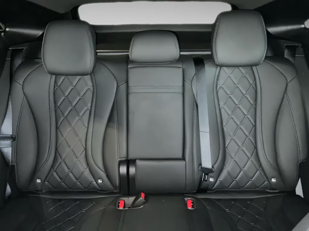 BYD Sealion 7