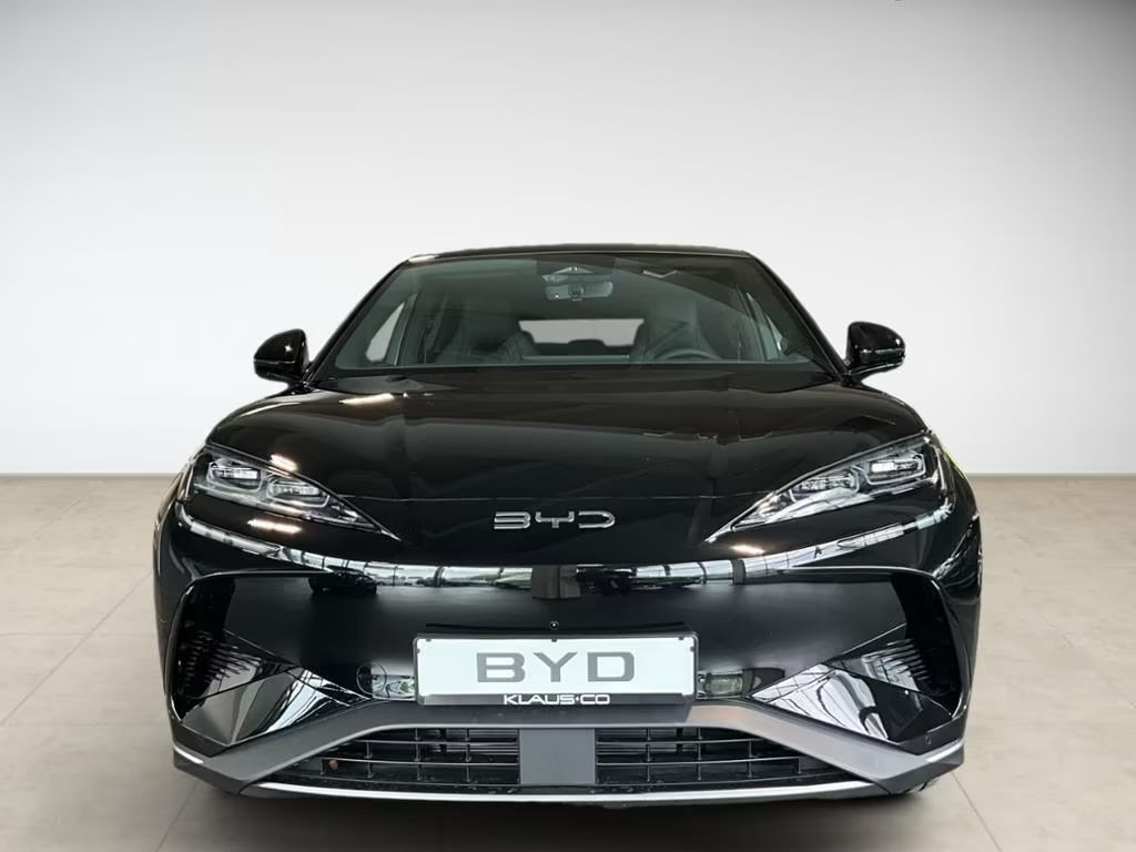 BYD Sealion 7
