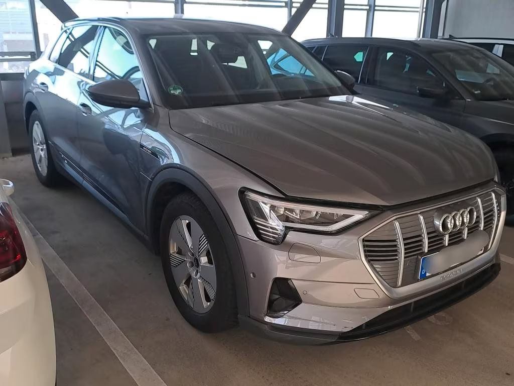 Audi e-tron Quattro 55