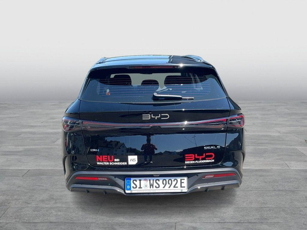 BYD Seal 6