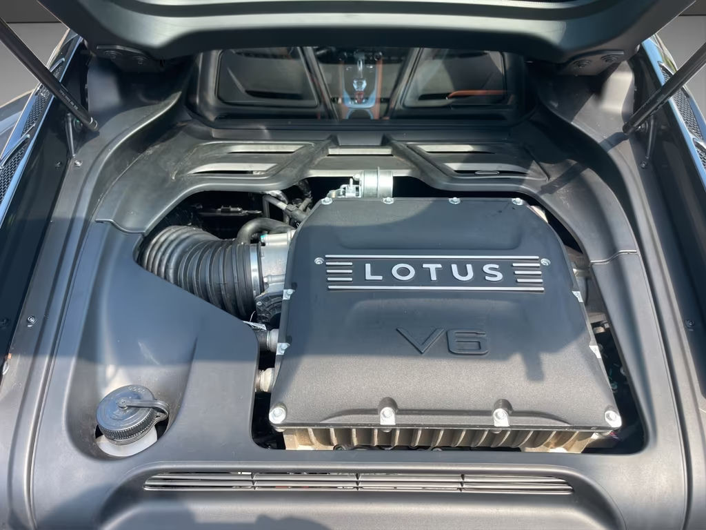 Lotus Emira