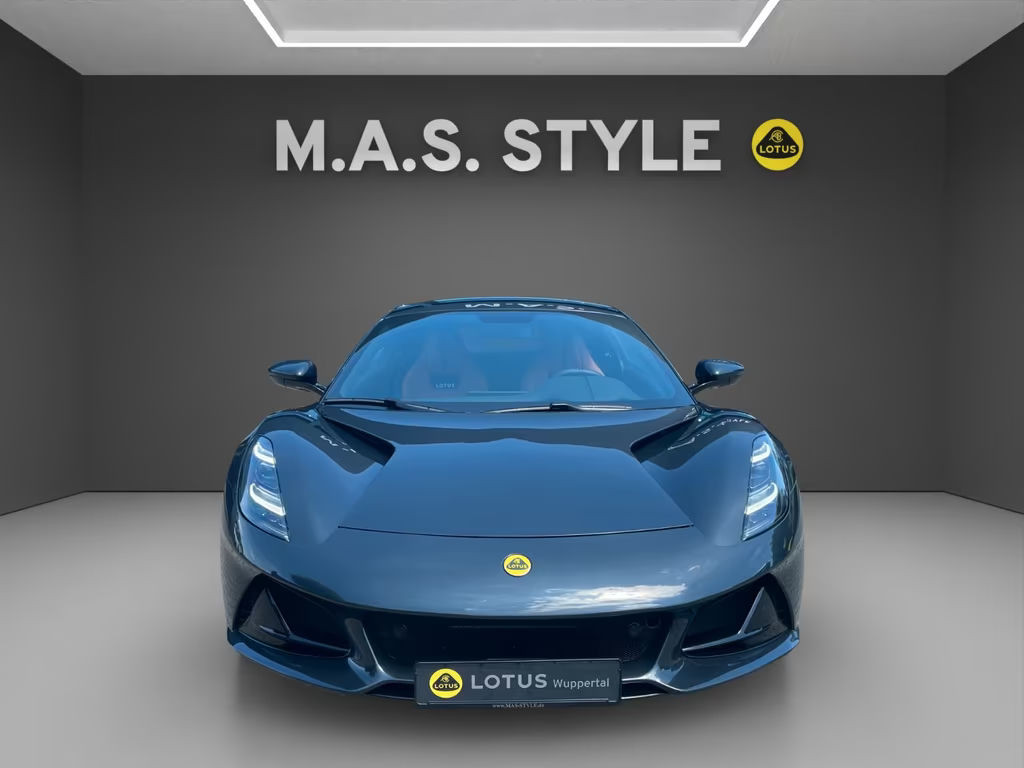 Lotus Emira