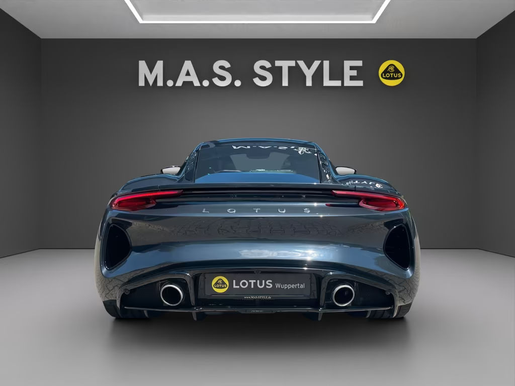 Lotus Emira