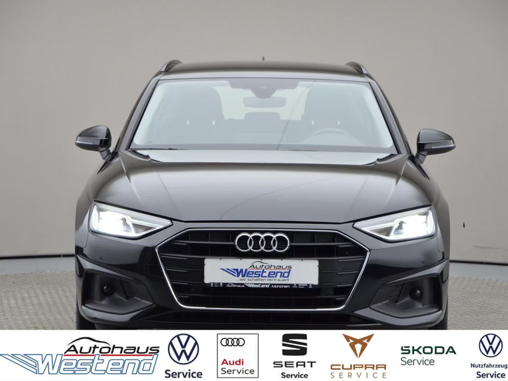 Audi A4 Avant S-Tronic 30 TDI