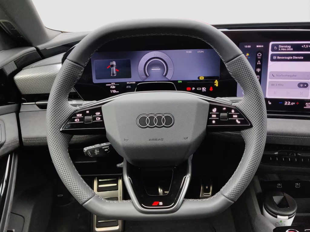 Audi A6 e-tron