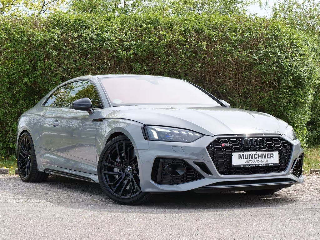 Audi RS5 Coupé Quattro Sport